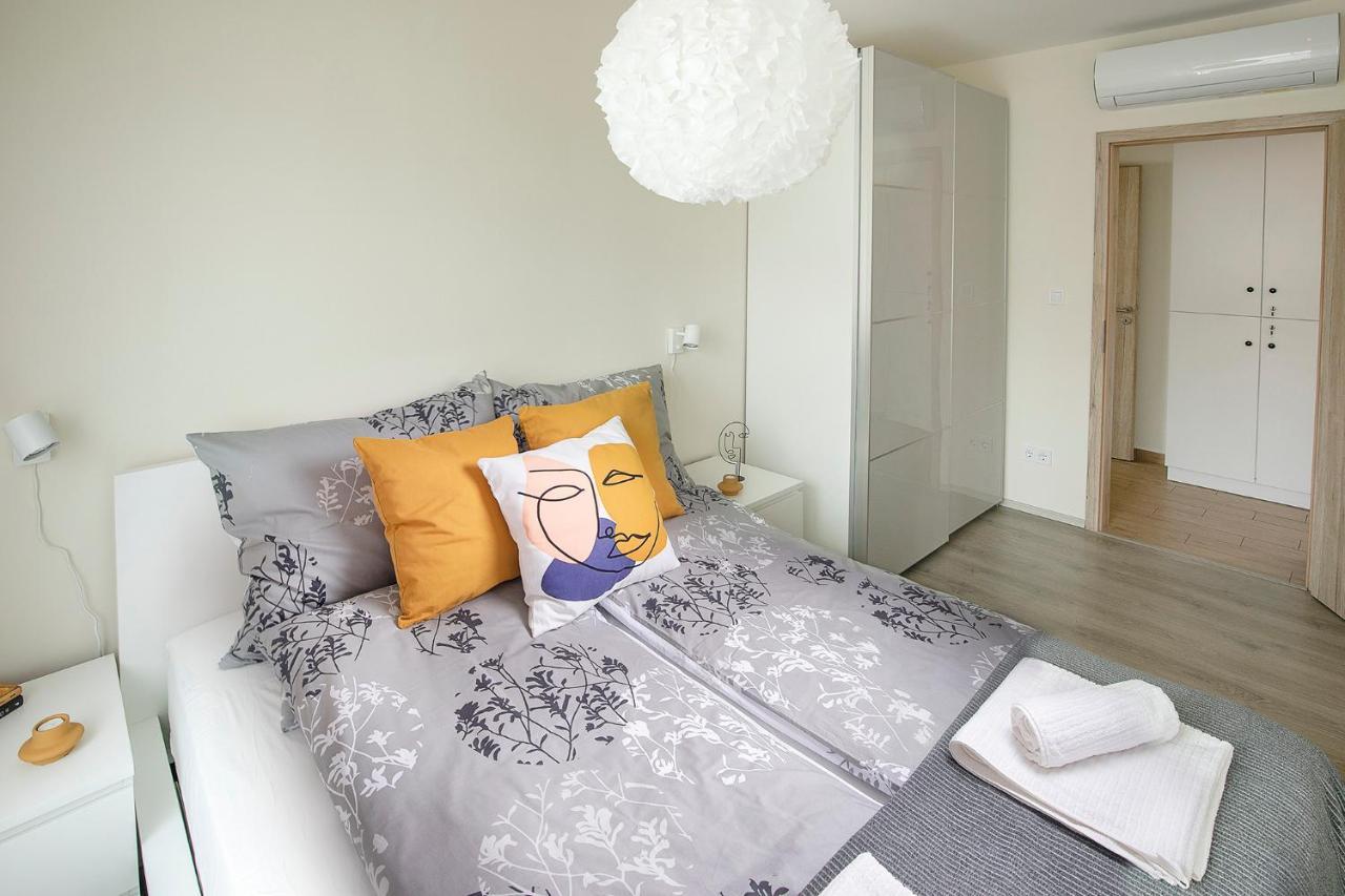 Balatonalmádi Trend Ba Home Apartman מראה חיצוני תמונה